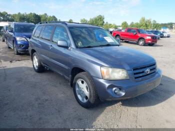  Salvage Toyota Highlander