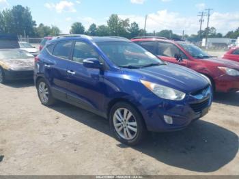  Salvage Hyundai TUCSON