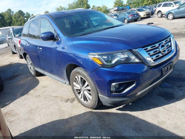  Salvage Nissan Pathfinder