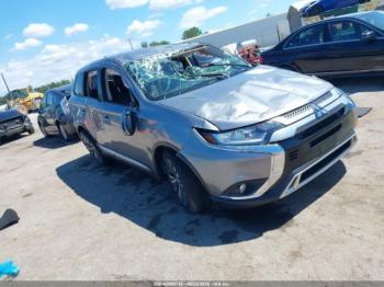  Salvage Mitsubishi Outlander