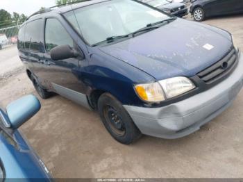  Salvage Toyota Sienna