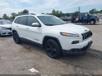 Salvage Jeep Cherokee
