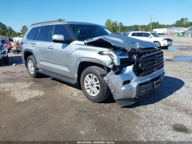  Salvage Toyota Sequoia