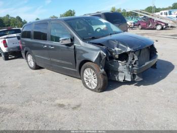  Salvage Chrysler Town & Country