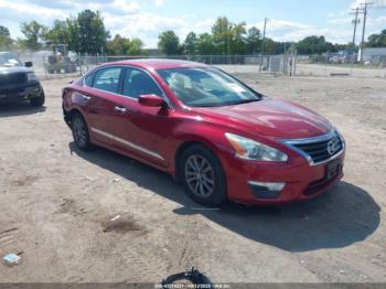  Salvage Nissan Altima