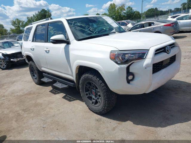  Salvage Toyota 4Runner