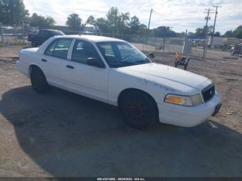  Salvage Ford Crown Victoria