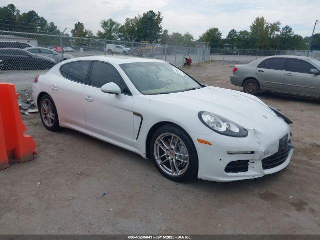  Salvage Porsche Panamera