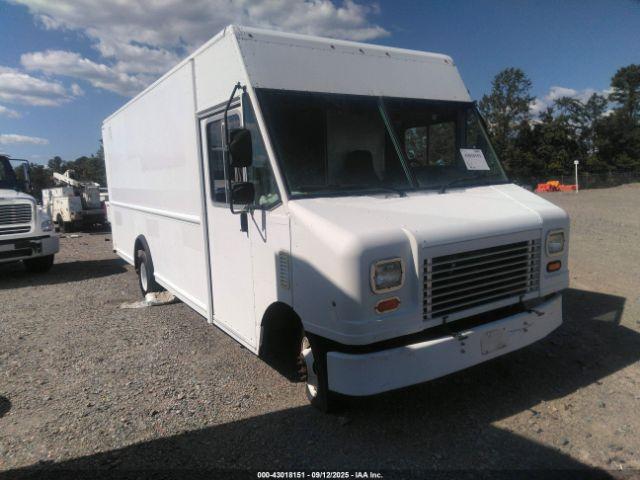  Salvage Ford E-450