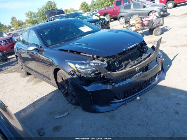  Salvage Kia Stinger