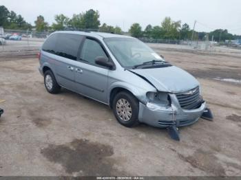  Salvage Chrysler Town & Country