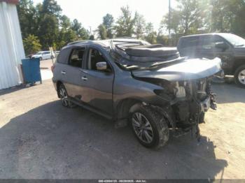  Salvage Nissan Pathfinder