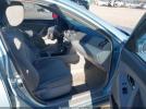 Toyota Camry Le Image 4