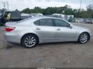 Lexus LS Image 14