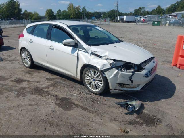  Salvage Ford Focus