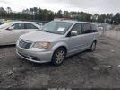 Chrysler Town & Country Touring-l Image 3