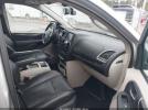 Chrysler Town & Country Touring-l Image 5