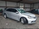 Volkswagen Passat 2.0t Se Image 1