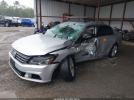 Volkswagen Passat 2.0t Se Image 11