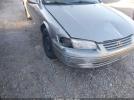 Toyota Camry Le Image 11