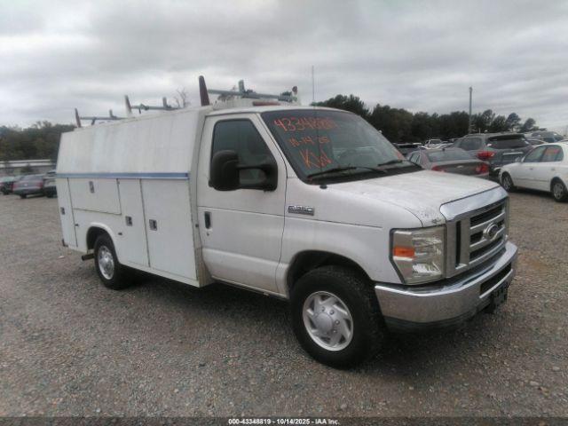  Salvage Ford E-350