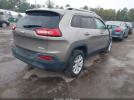 Jeep Cherokee Latitude 4x4 Image 11