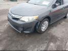 Toyota Camry Le Image 2