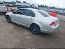 Ford Fusion S Image 2