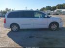 Chrysler Town & Country Touring Image 14