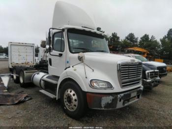  Salvage Freightliner M2 112