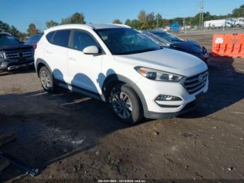  Salvage Hyundai TUCSON