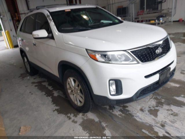  Salvage Kia Sorento