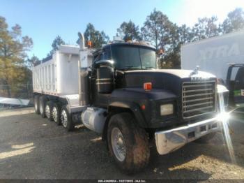  Salvage Mack 600