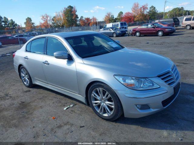  Salvage Hyundai Genesis