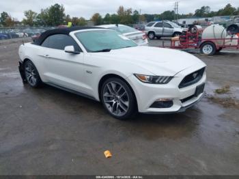  Salvage Ford Mustang