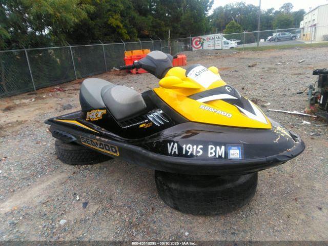  Salvage Sea-Doo Seadoo