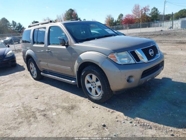  Salvage Nissan Pathfinder