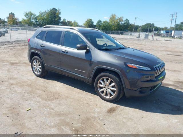  Salvage Jeep Cherokee