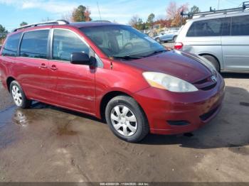  Salvage Toyota Sienna