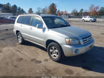 Salvage Toyota Highlander