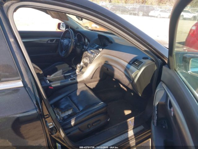 Acura TL 3.7 Image 10