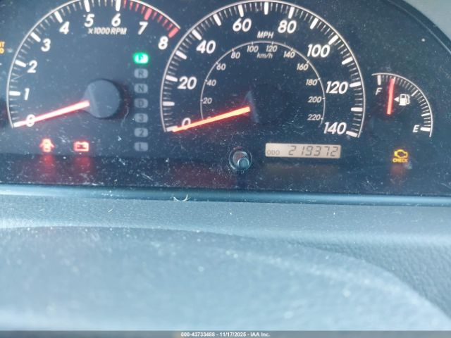 Toyota Camry Xle Image 6