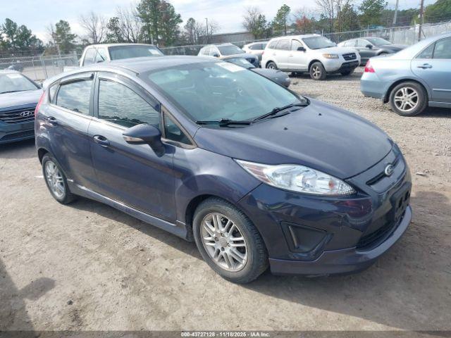  Salvage Ford Fiesta