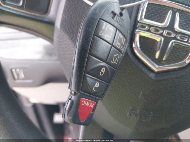 Dodge Grand Caravan Sxt Image 9