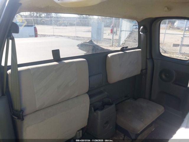 Chevrolet Colorado Ls Image 6