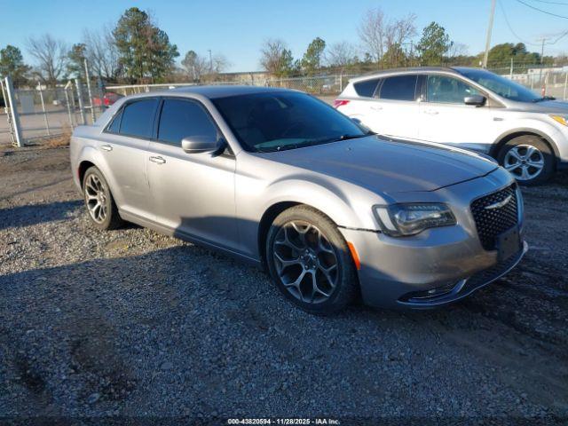  Salvage Chrysler 300