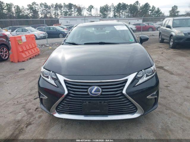 Lexus Es Image 10