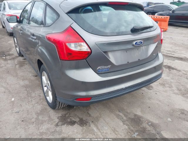 Ford Focus Se Image 4