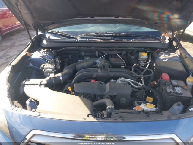 Subaru Outback 2.5i Limited Image 14