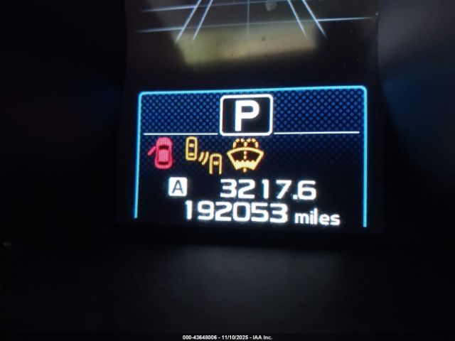 Subaru Outback 2.5i Limited Image 11